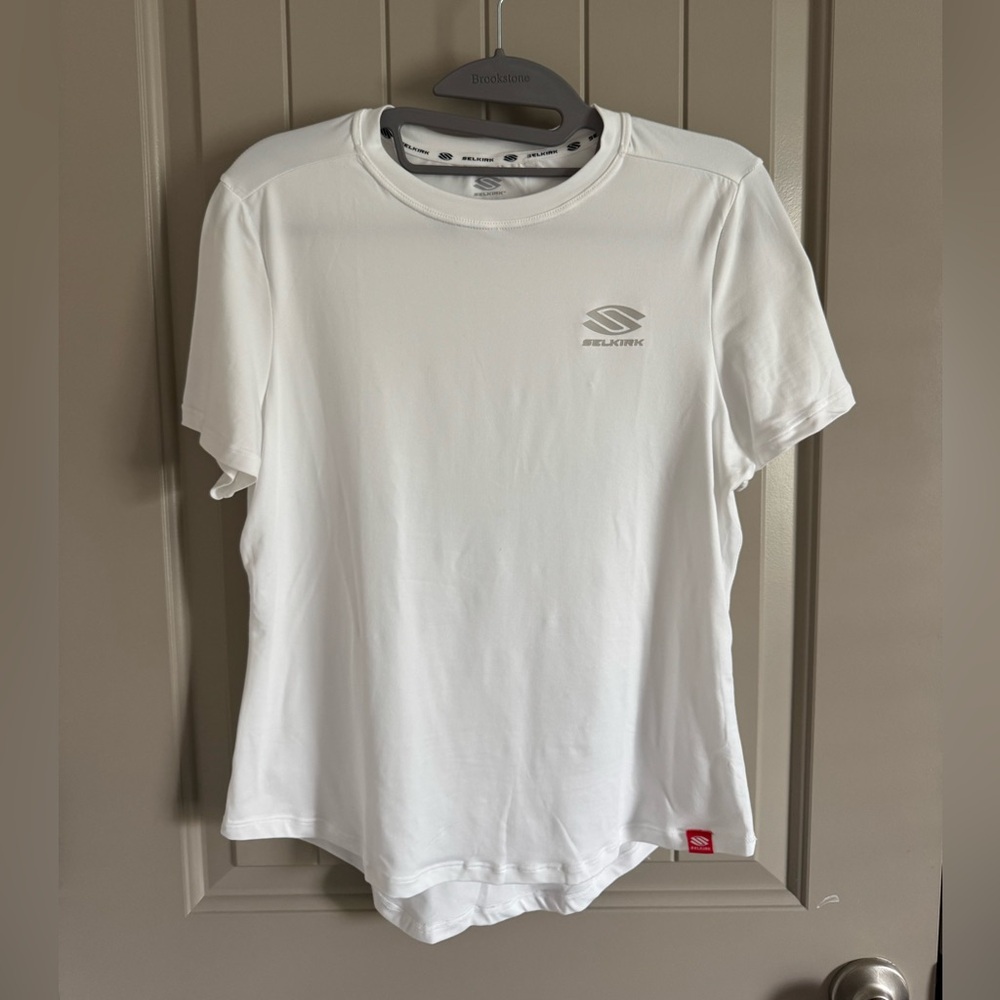 (NWOT) Selkirk White Essentials Shirt